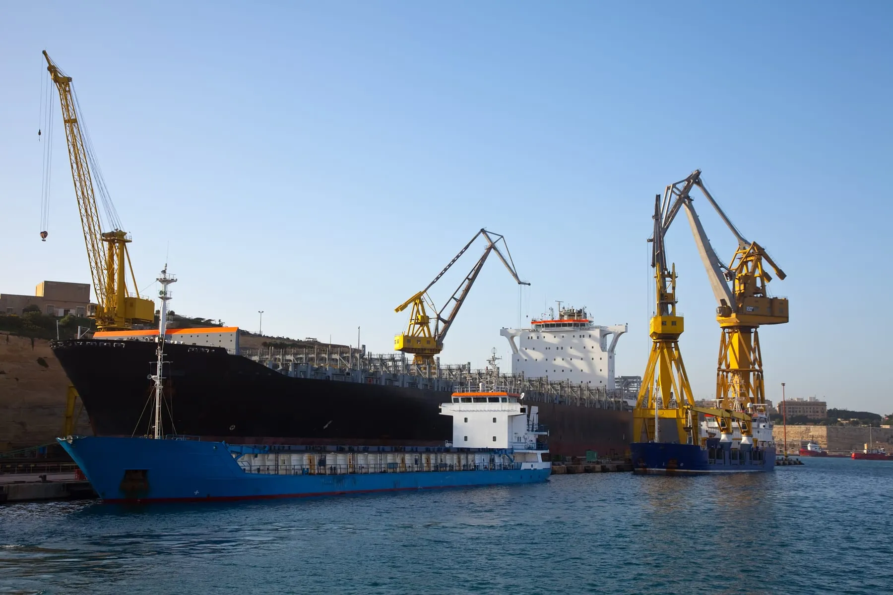 Ship drydock